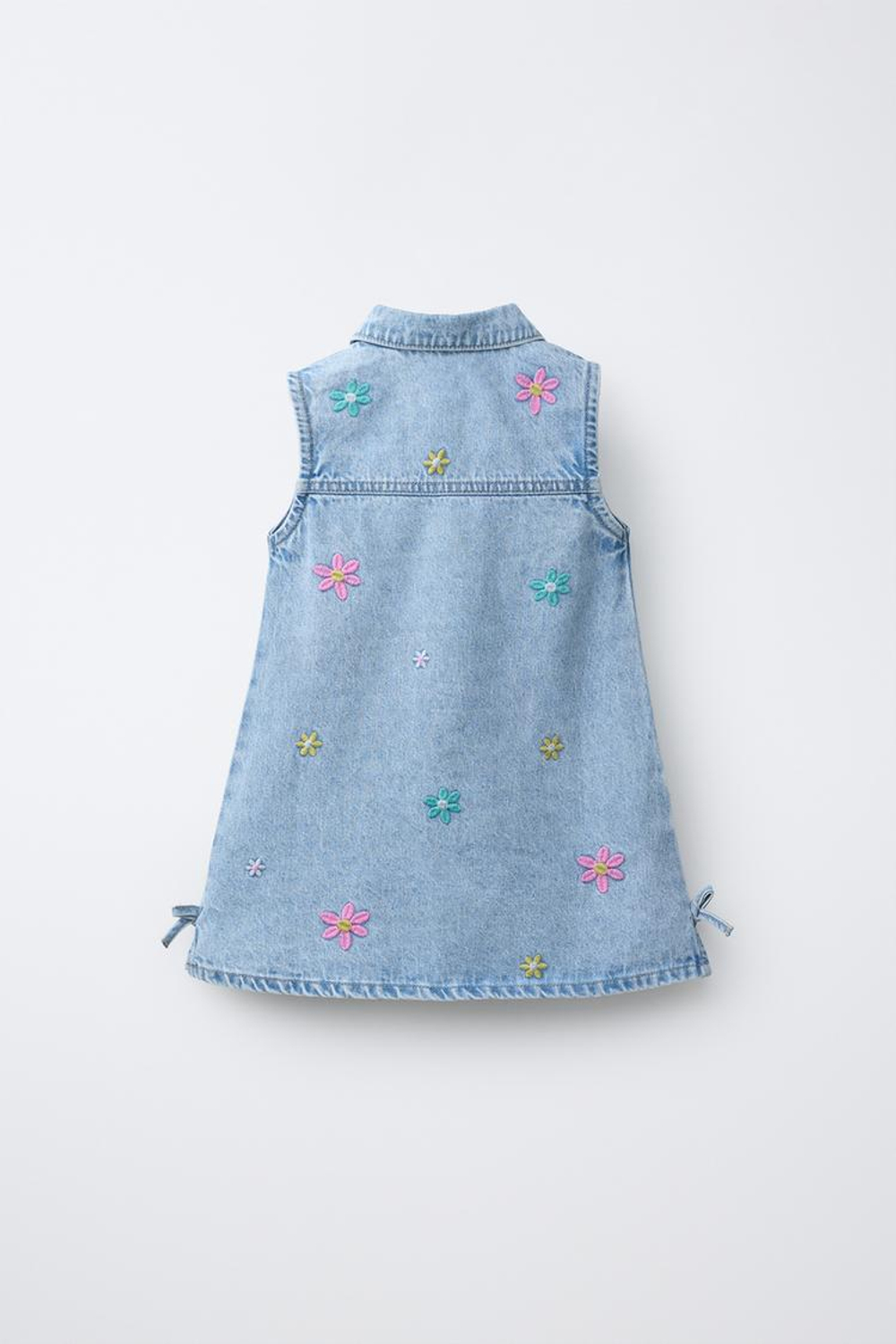 ZARA ДЖИНСОВОЕ ПЛАТЬЕ С ВЫШИВКОЙ,СИНИЙ