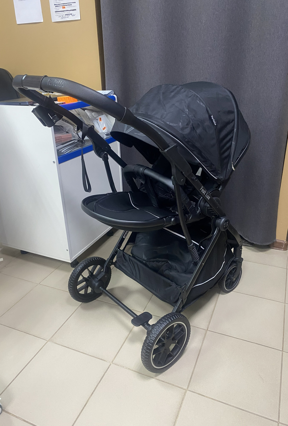 Коляска прогулочная Farfello Fest Lux цвет черное перышко с реверсивным блоком
