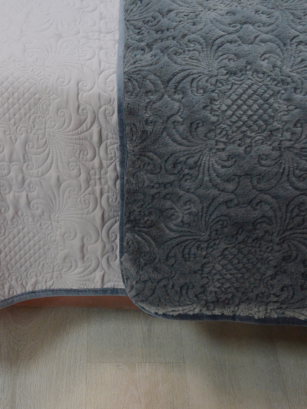 Двухстороннее покрывало La Perla 200x230