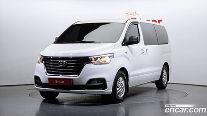 Hyundai The New Grand Starex Van 3-х местный (10.2020)