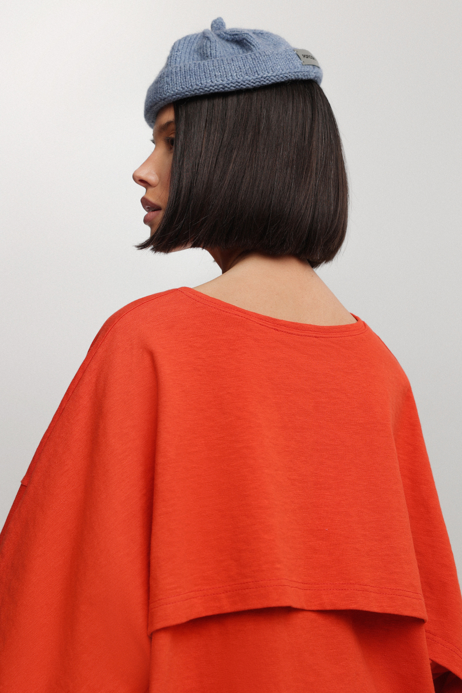 Футболка на кулиске