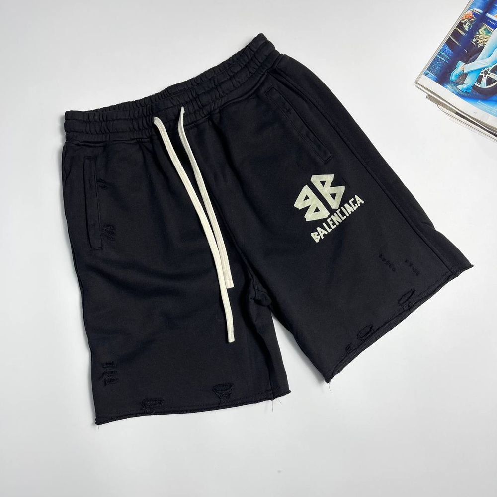 Шорты Balenciaga