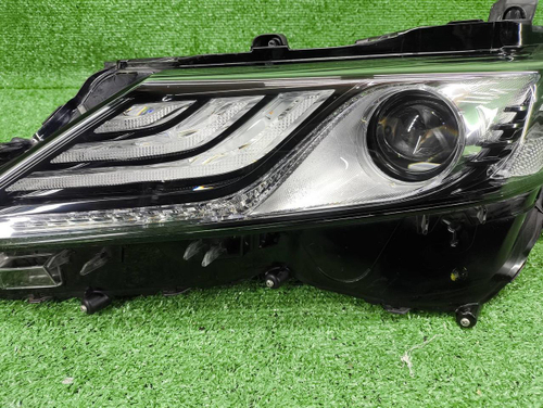 Фара левая Toyota Camry xv70 (2020-н.в.) LED Black