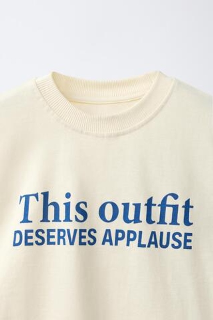 ZARA ФУТБОЛКА С НАДПИСЬЮ И РЮШАМИ, ВАНИЛЬНЫЙ