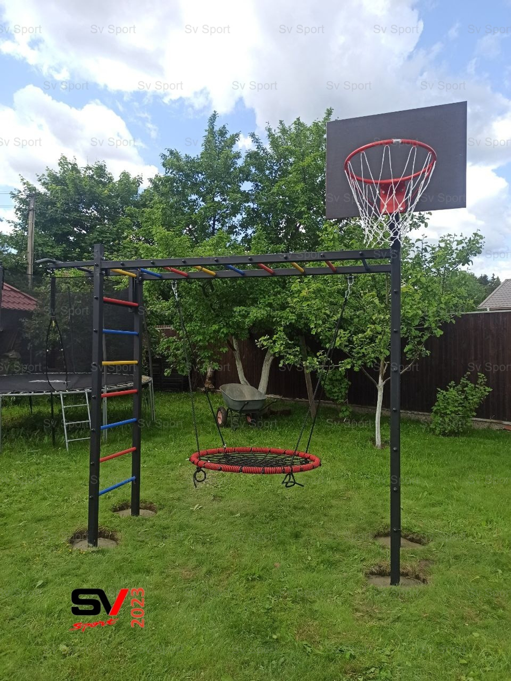 Монтаж уличной шведской стенки Sv Sport Рукоход (4 вертикальных столба)