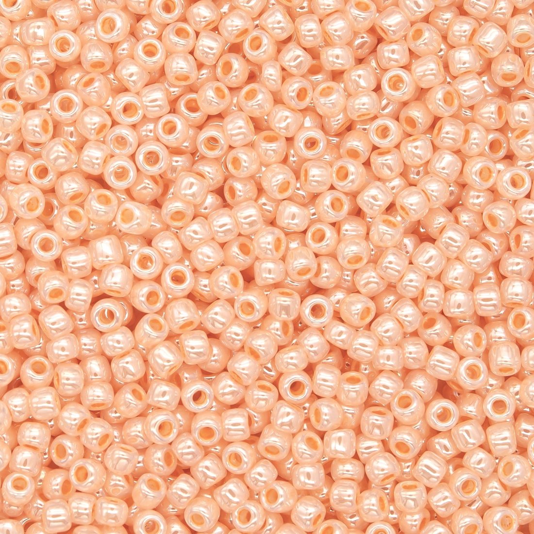 Японский бисер TOHO Round 11/0 (№904), жемчужный глянцевый