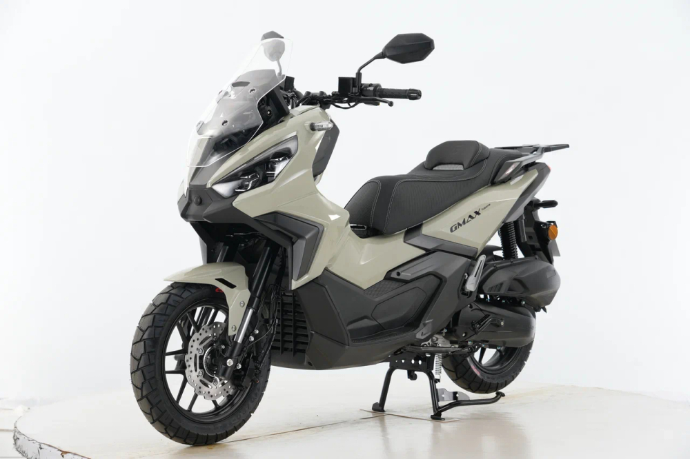 Скутер Gladiator GMAX