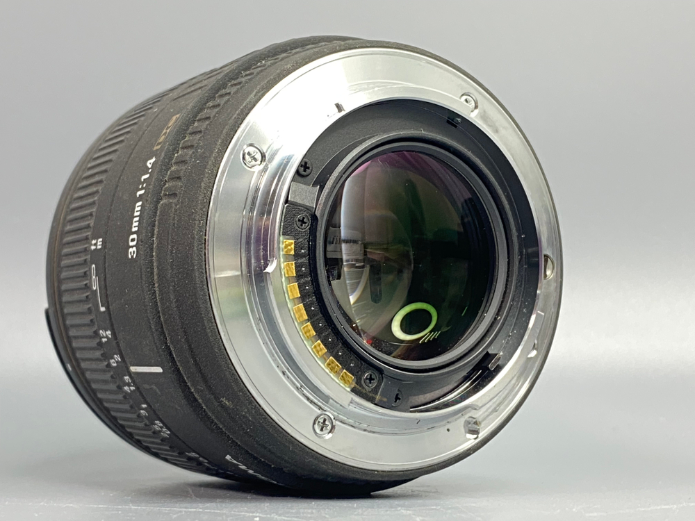 Sigma 30mm 1.4 EX DC Sony A