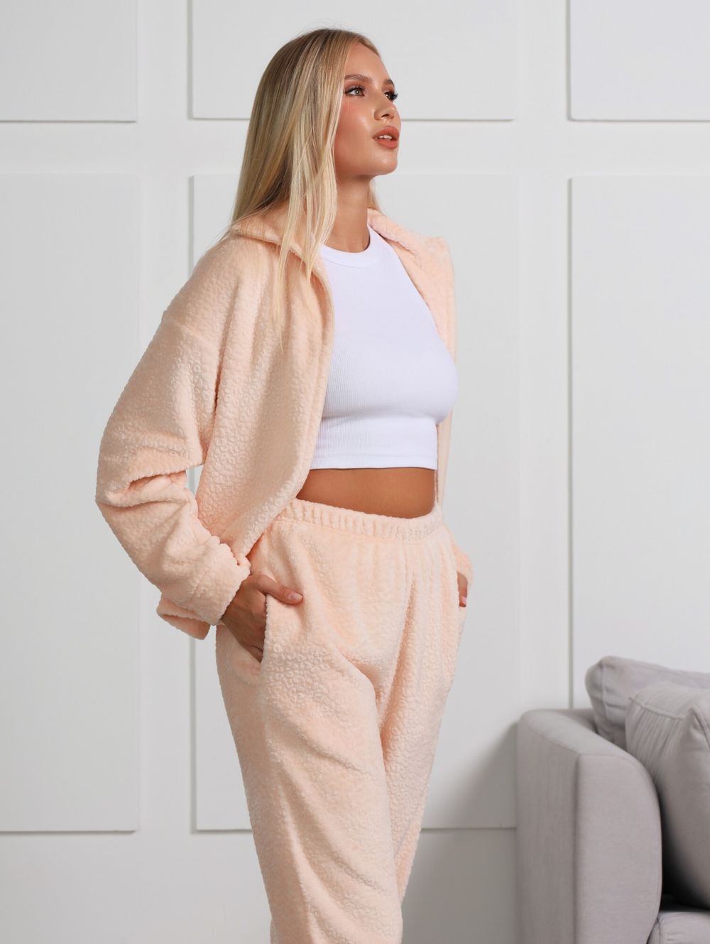 Костюм Лео-2 Виотекс ПЕРСИКОВЫЙ