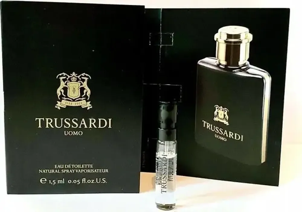 Универсальный аромат для мужчин Trussardi Uomo Eau De Toilette 50 мл + ключница