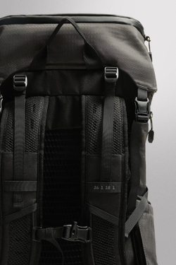 ZARA СПОРТИВНЫЙ РЮКЗАК ДЛЯ ГОРНОЛЫЖНОГО СПОРТА, СЕРЫЙ