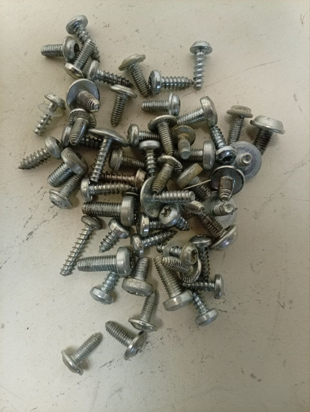 WFXI2840EU кт22 Крепеж, хомуты для стиральной машины Bosch WFXI2840EU б/у