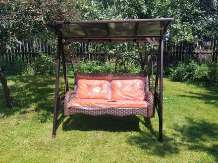 Качели Dragon из ротанга и алюминия, античная бронза