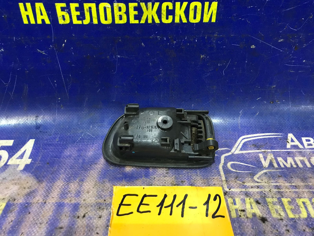 Ручка двери передней левой салонная TOYOTA COROLLA 1999