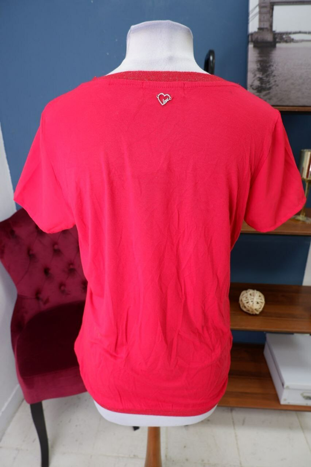 Футболка яркая 42-44 размер