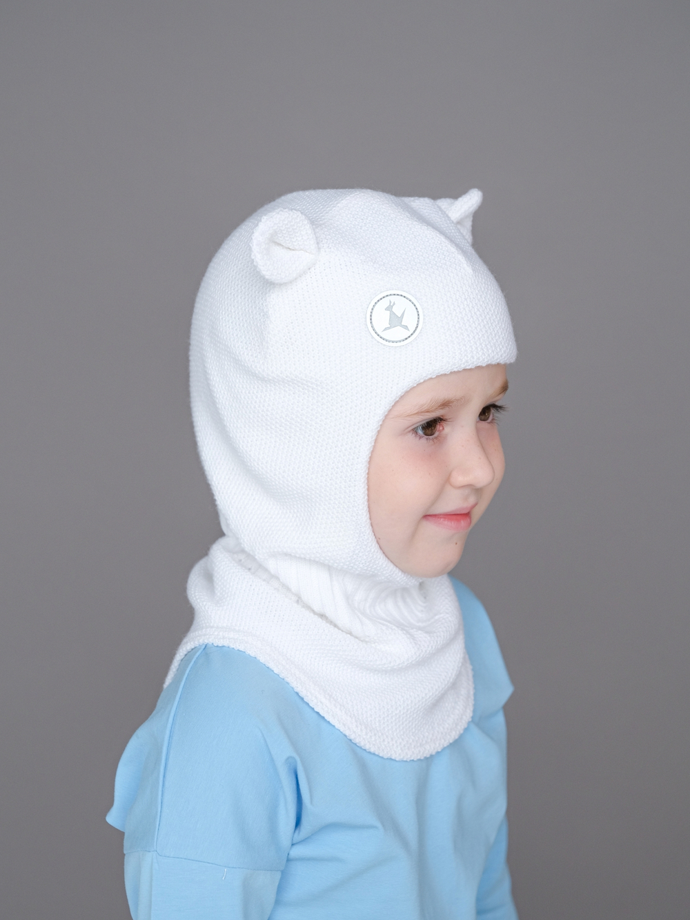 Шлем весенний/осенний вязаный (Молоко) БЭМБИ