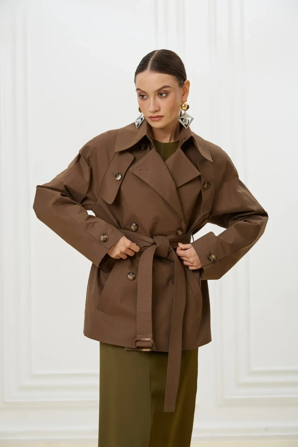 Тренч с увеличенными плечами, Коричневый