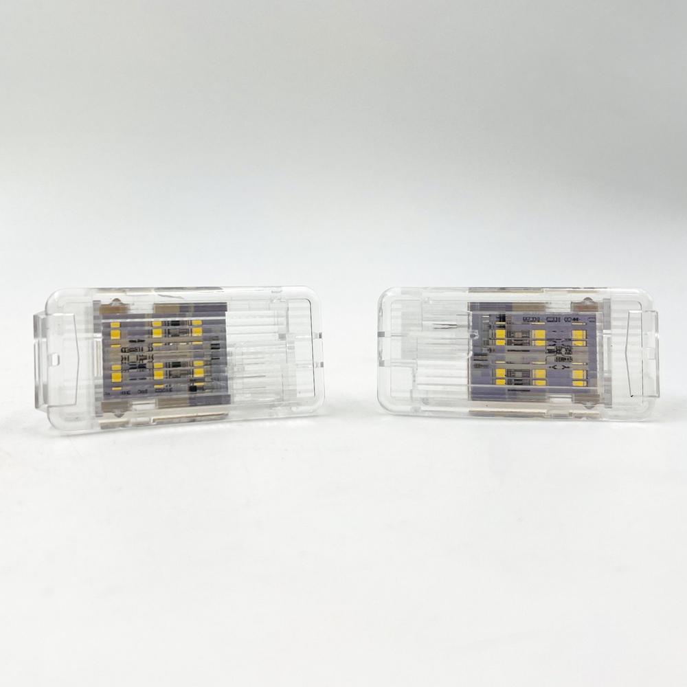 Плафон диодный подсветки 2 шт для багажника, двери, бардачка на автомобили Renault и Lada