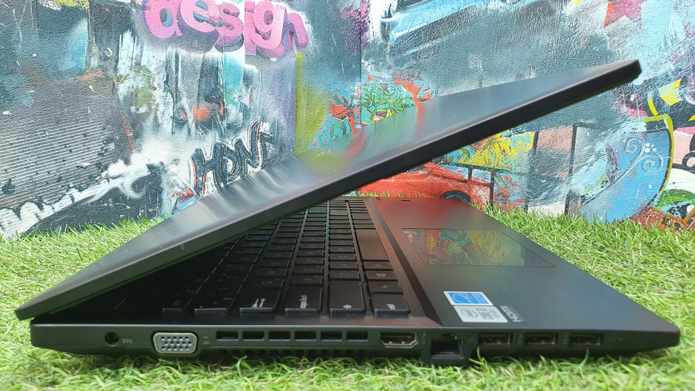 Ноутбук ASUS i3-10/8 Gb/FHD покупка/продажа