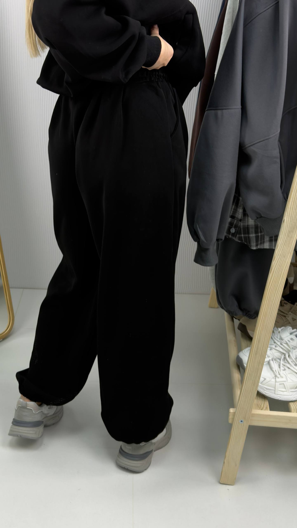 Костюм женский арт. 3597 цвет "чёрный"