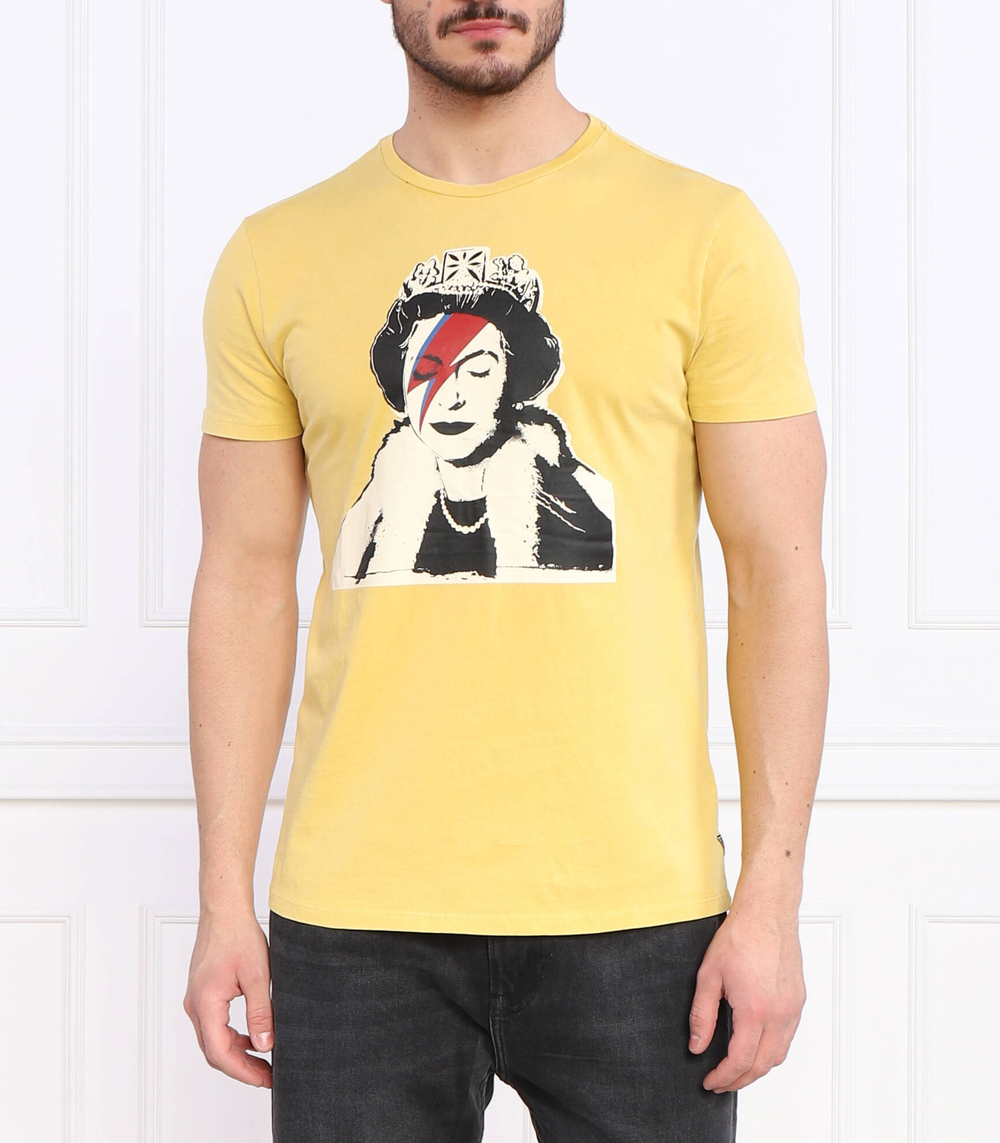 футболка banksy queen GUESS - желтый(M3RI1U KBDL0)