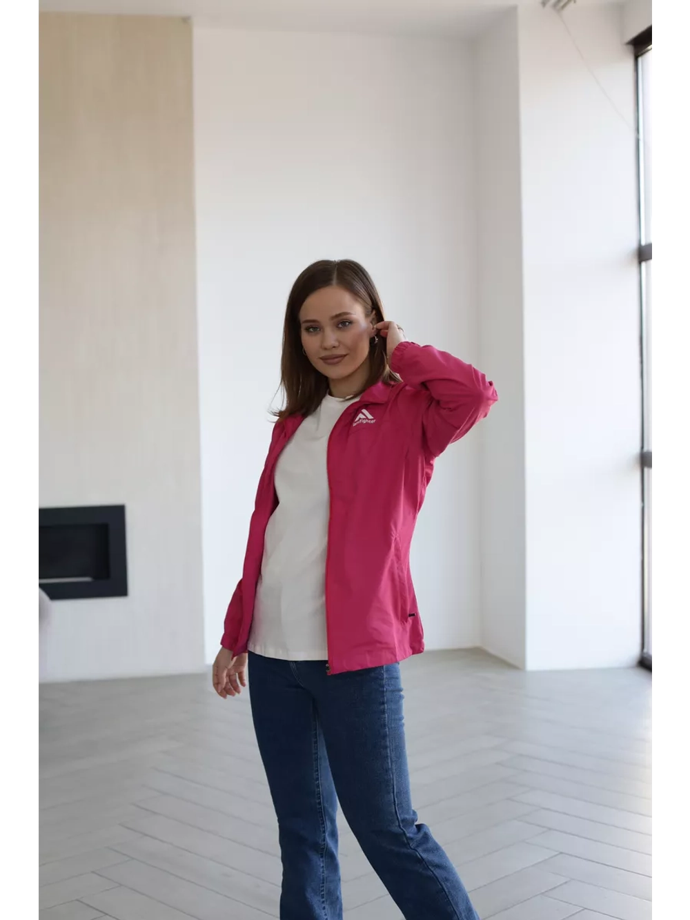 Ветровка спортивная без капюшона Rose La Tourism