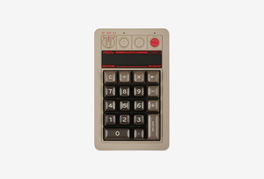 8BitDo Retro Mechanical Numpad - C64 Edition_0226522101633