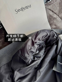 Костюм Yves Saint Laurent