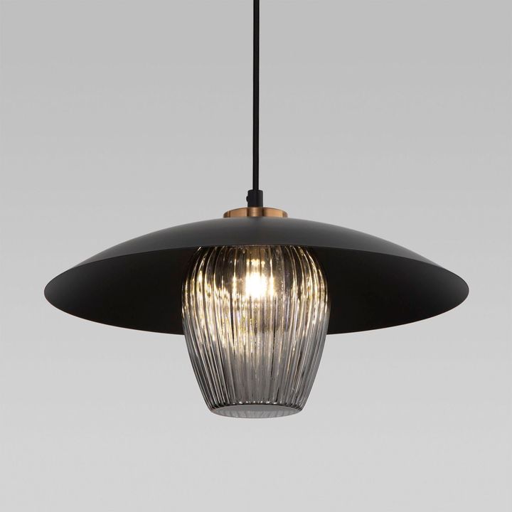 Подвесной светильник Eurosvet Kamari 50259/1 черный/дымчатый