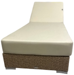 Шезлонг-лежак плетеный с матрасом ReeHouse Mantera, бежевый люкс, светло-бежевый