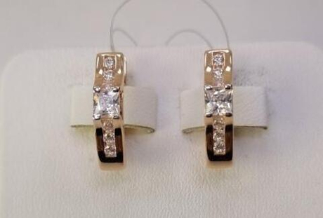Серьги из золота с фианитами