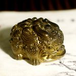 Крылатый Лев "Пи Сю"