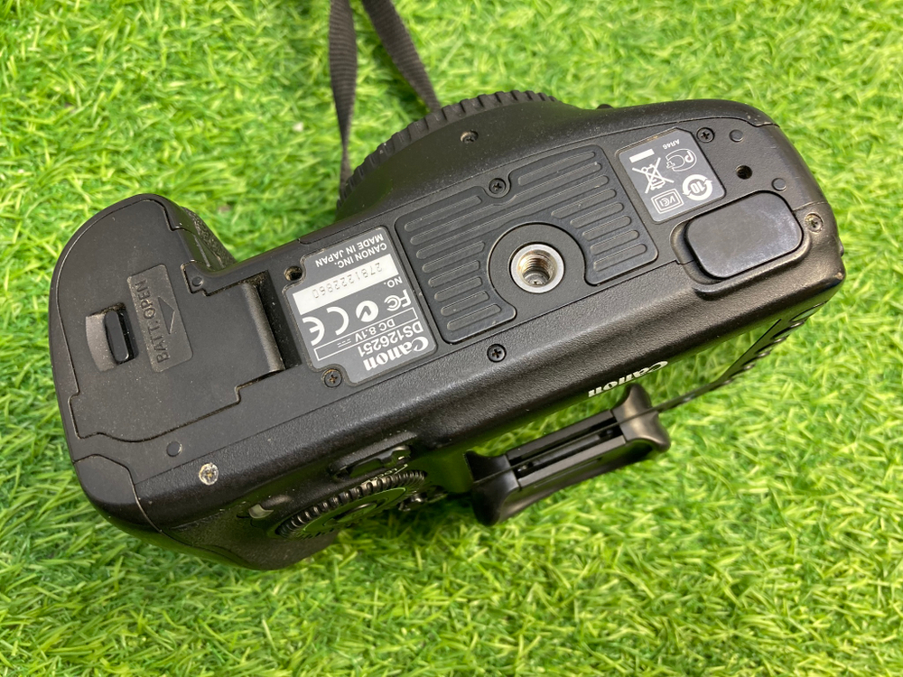 Canon EOS 7D (28.000 кадров) Покупка/Продажа