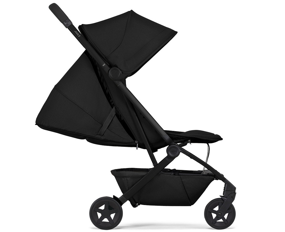 Детская прогулочная коляска Joolz Aer 2 с бампером Space Black/Black Carbon