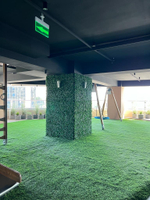 5.23. Вертикальное озеленение колонн искусственной зеленью в ЖК «Development Plaza»