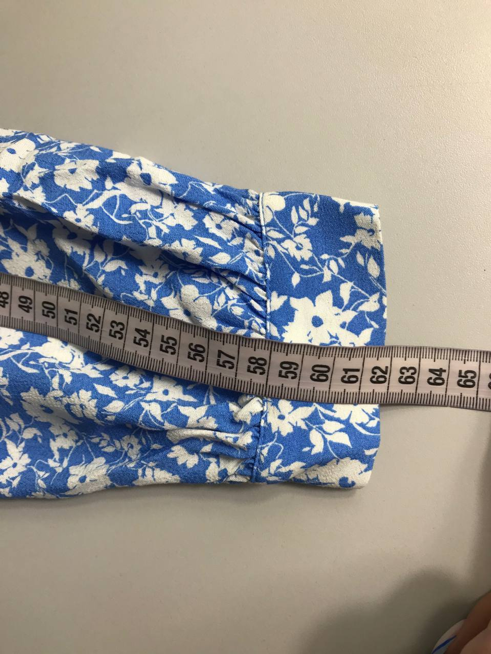 Платье Reserved для встречи с подружками, маркировка 34, визуально на 40 размер