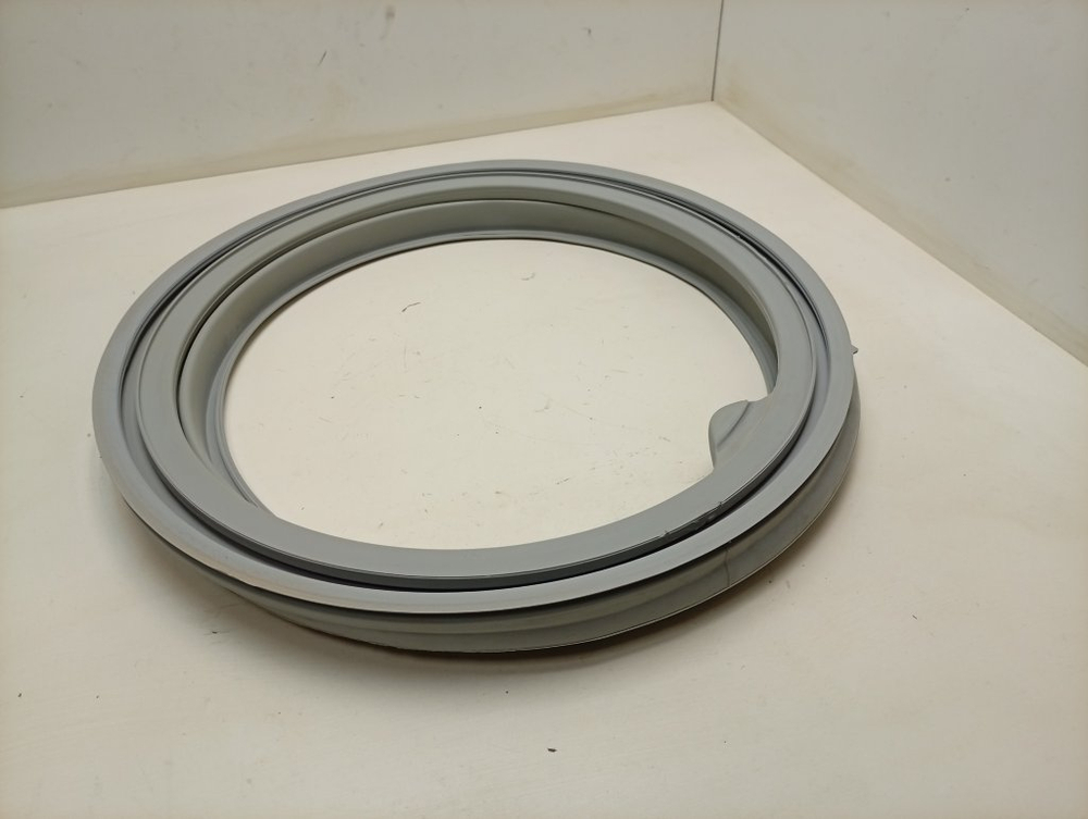 WMUF5050 кт42 Манжета люка к стиральной машине Hotpoint-Ariston 144003044 б/у