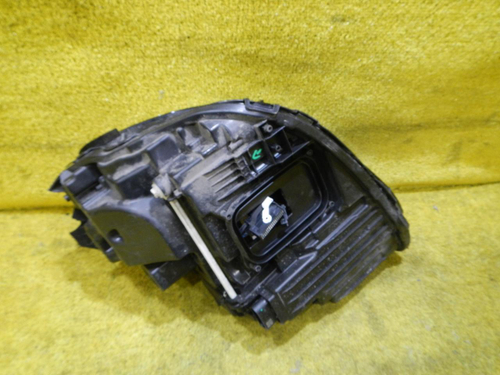 Битая Фара правая Mercedes E W213 (2016-2021) LED