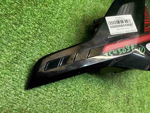 Фонарь левый внешний Kia Sportage 5 NQ5 (21-нв)