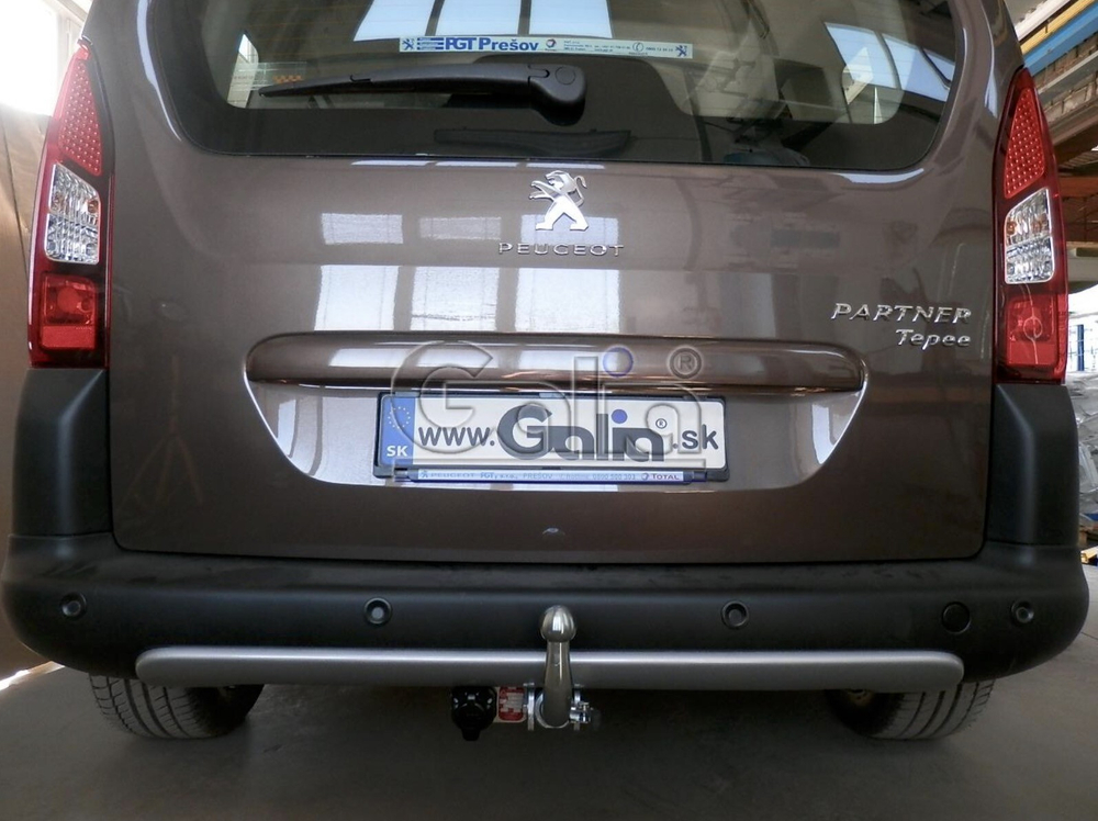 Фаркоп оцинкованный Galia C052C для Peugeot Partner 2008-, Citroen Berlingo 2008-(паспорт и сертификат в комплекте)(без электрики)