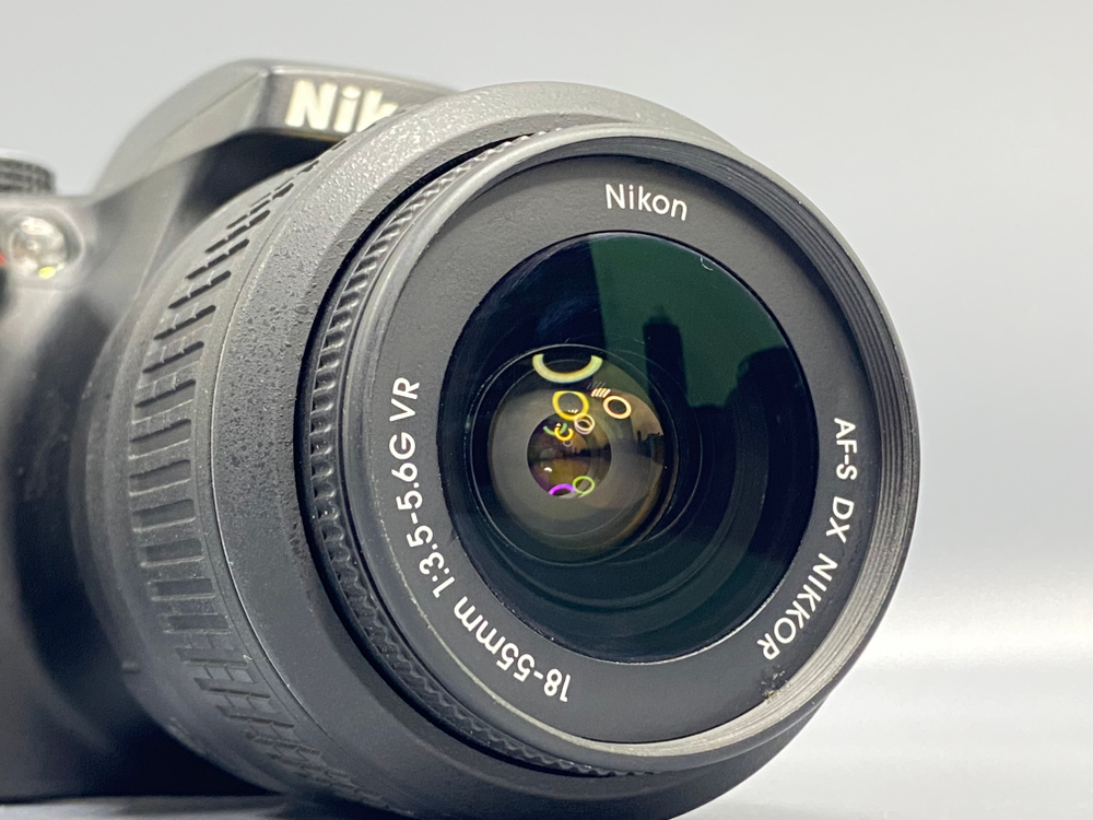 Nikon D3300 kit 18-55mm 8000 кадров