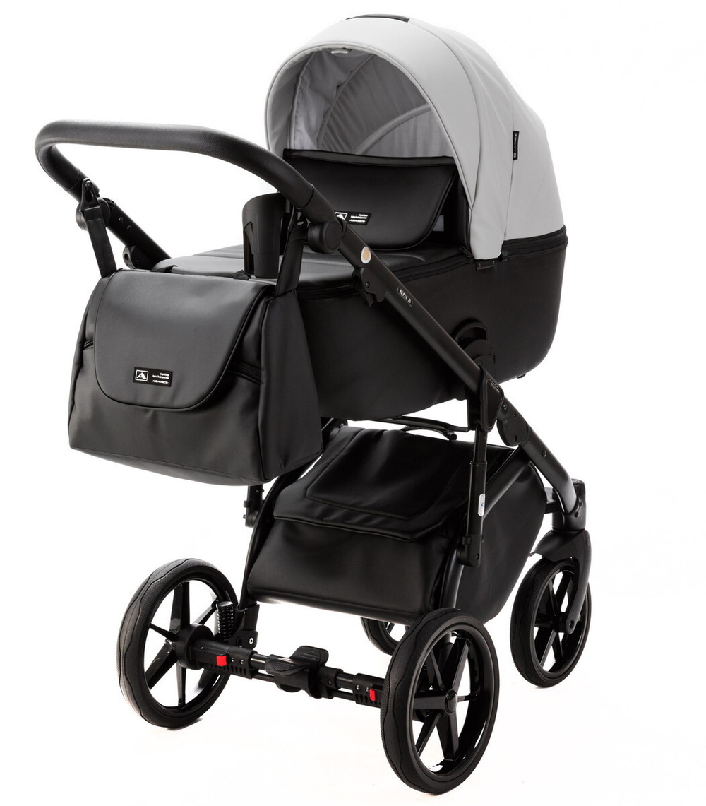 Детская коляска Adamex Nola Deluxe 2 в 1 N-SD107 (СВ.СЕР.КОЖА + ЧЕРН.КОЖА)