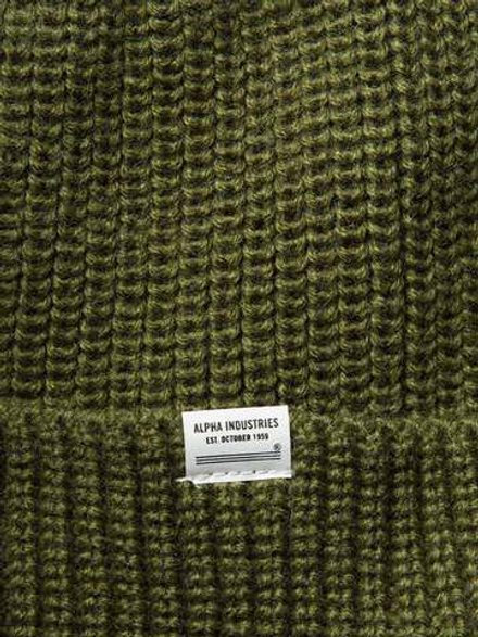 Шапка - Alpha Essential Watch Cap (olive - олива)
