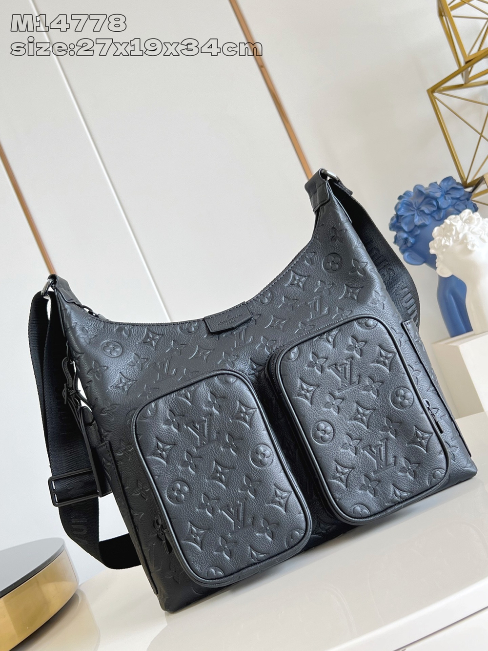 Louis Vuitton Hobo Cargo