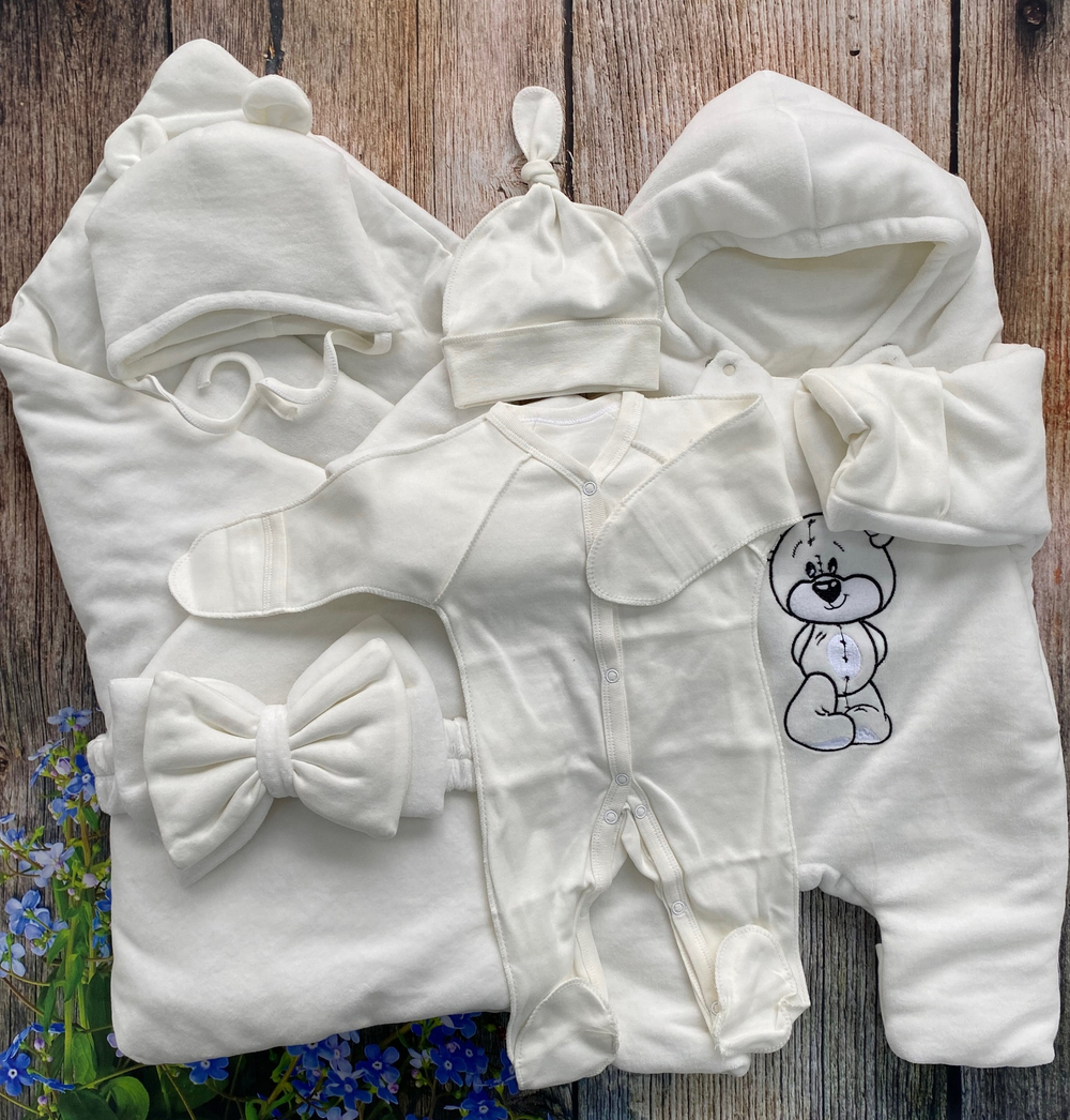 Комплект на выписку 6 предметов велюр "Мишка" (Цвет: Серо-розовый)