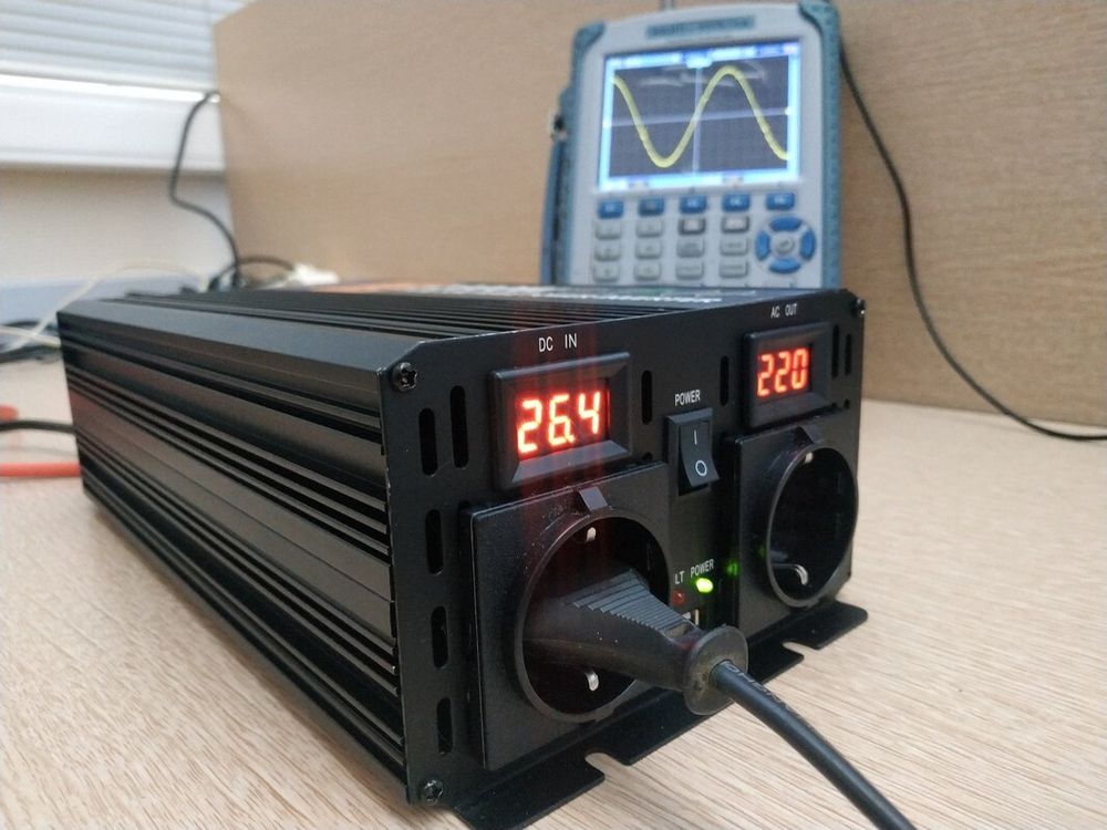 Инвертор MobileComfort MC-S2524, чистый синус, 2500Вт, 24В
