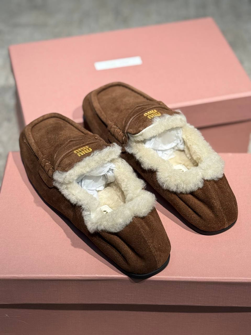 Лоферы MIU MIU