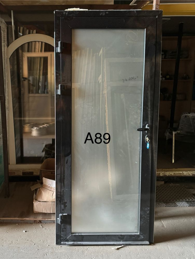 Алюминиевая Дверь Б/У 206(в) х 90(ш)