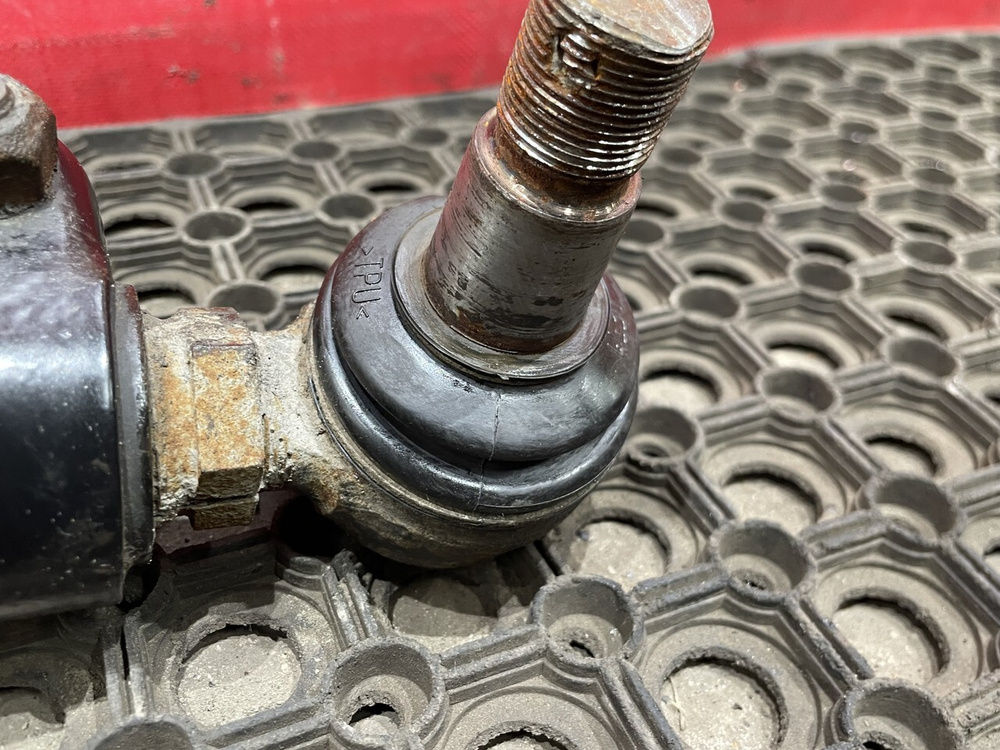 Тяга рулевая продольная 2021г