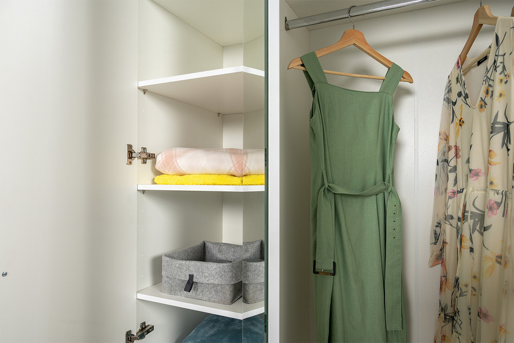 Шкаф для одежды 13.336.03, Белый шагрень, Дуб золотой